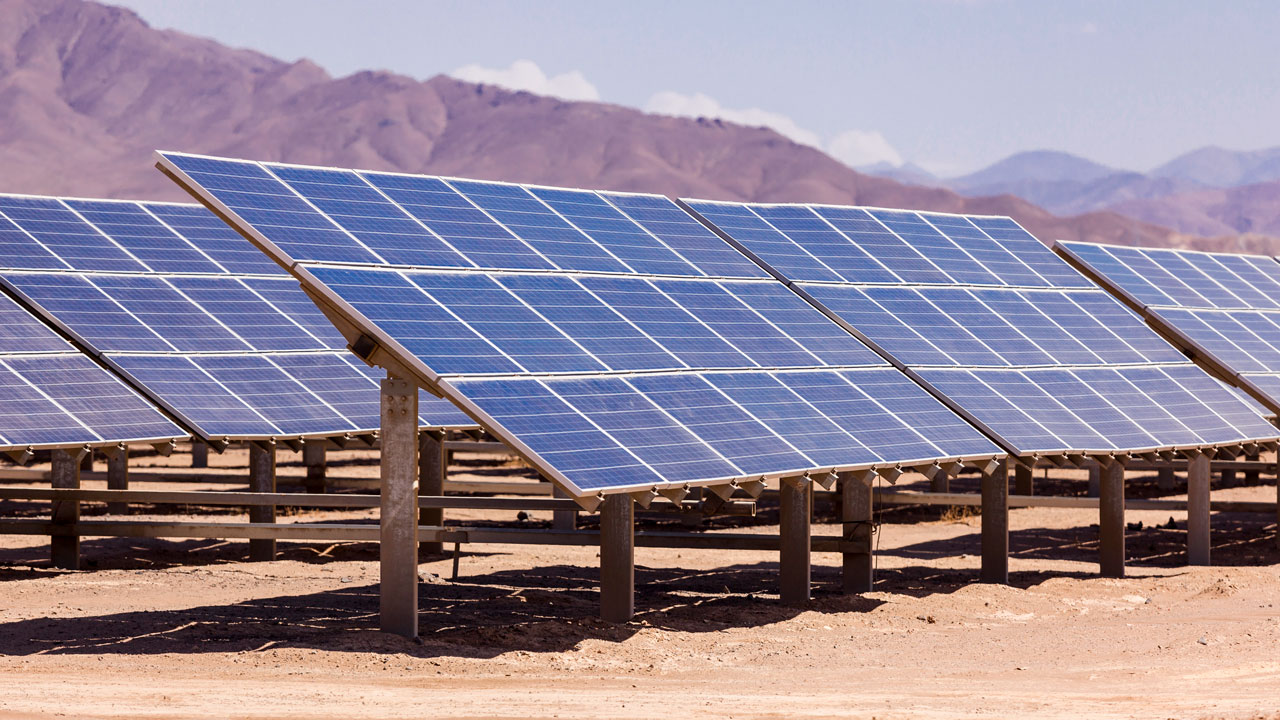 امارات از انرژی خورشیدی آلومینیوم تولید می کند