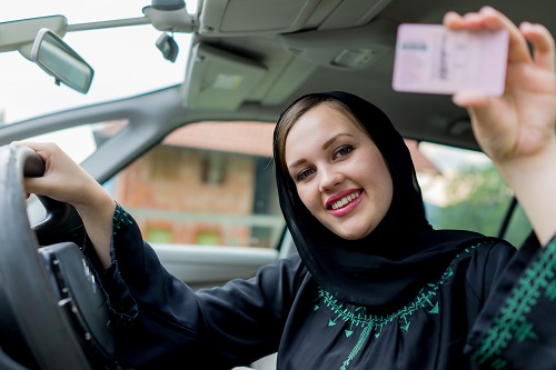 امارات و اسرائیل قرارداد گواهینامه رانندگی امضا کردند