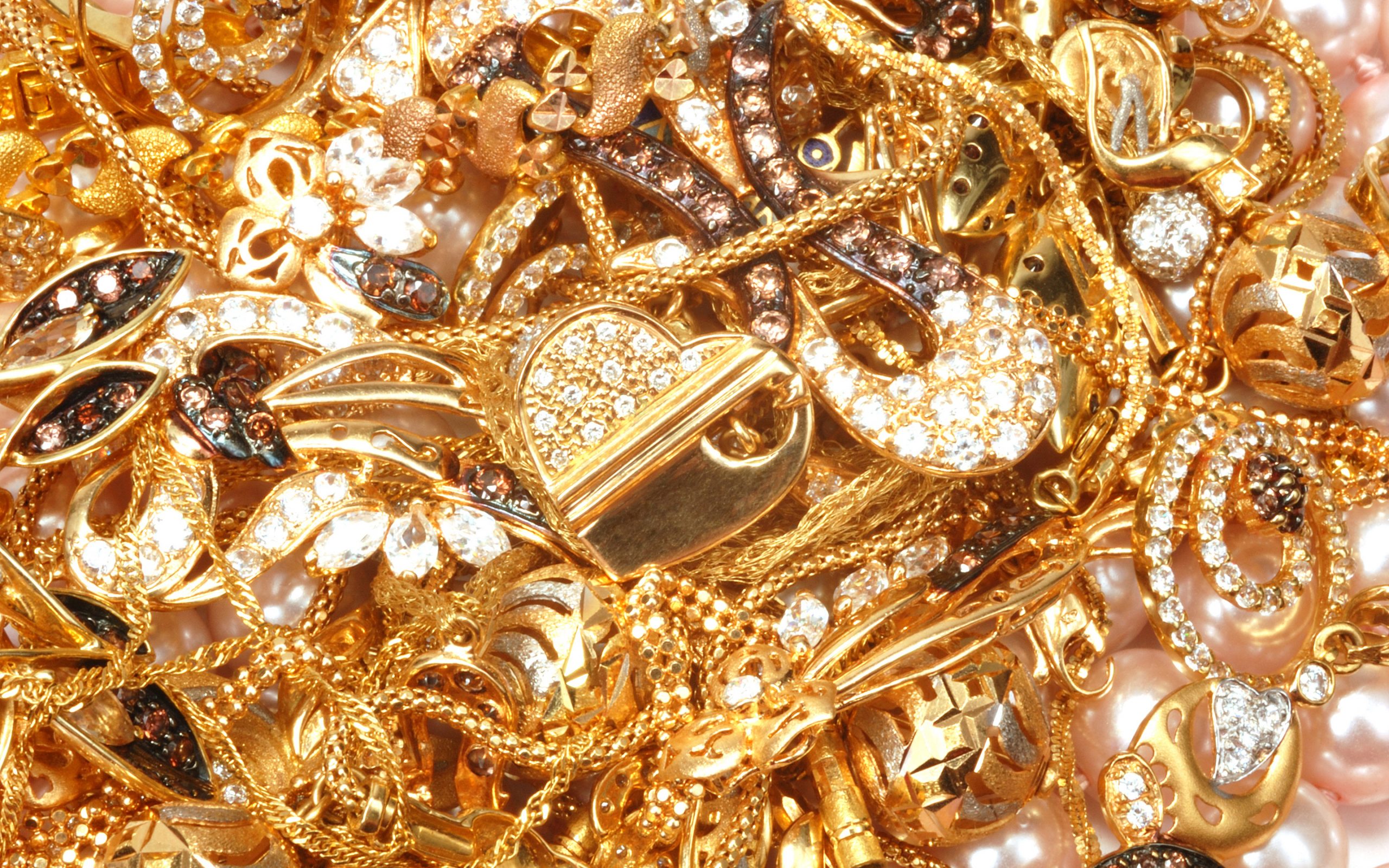 قیمت طلا در امارات سقوط کرد