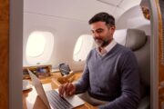 اکنون همه مسافران امارات می توانند از وای فای رایگان در هواپیما لذت ببرند