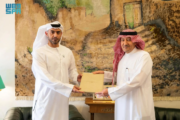 عربستان و امارات در مورد روابط دوجانبه گفتگو کردند